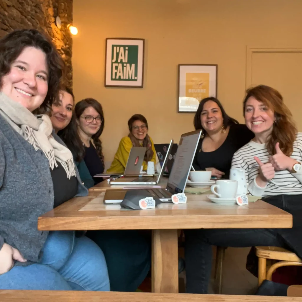 Coworking entre freelances de Bande à part chez les Crèmes.